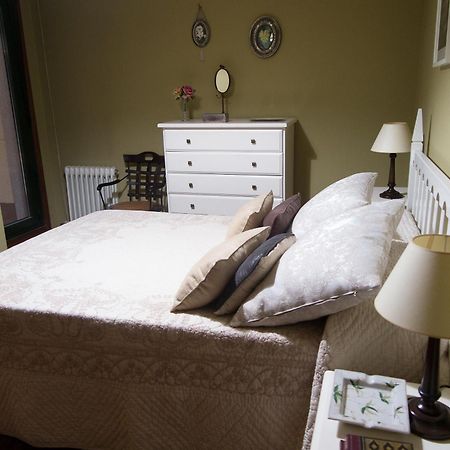 Galiciaguesthome Avenida Vigo 62 ปอนเตเบดรา ภายนอก รูปภาพ