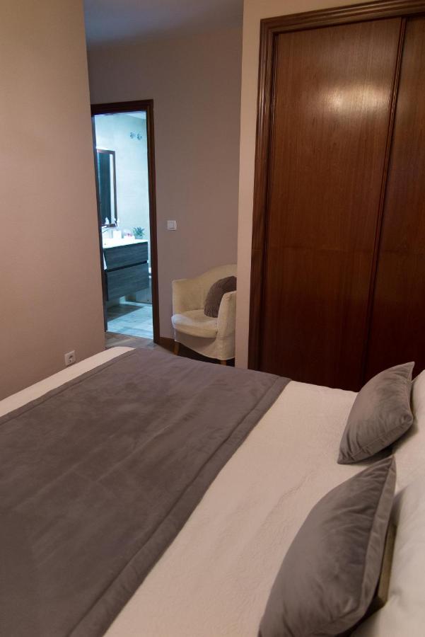 Galiciaguesthome Avenida Vigo 62 ปอนเตเบดรา ภายนอก รูปภาพ