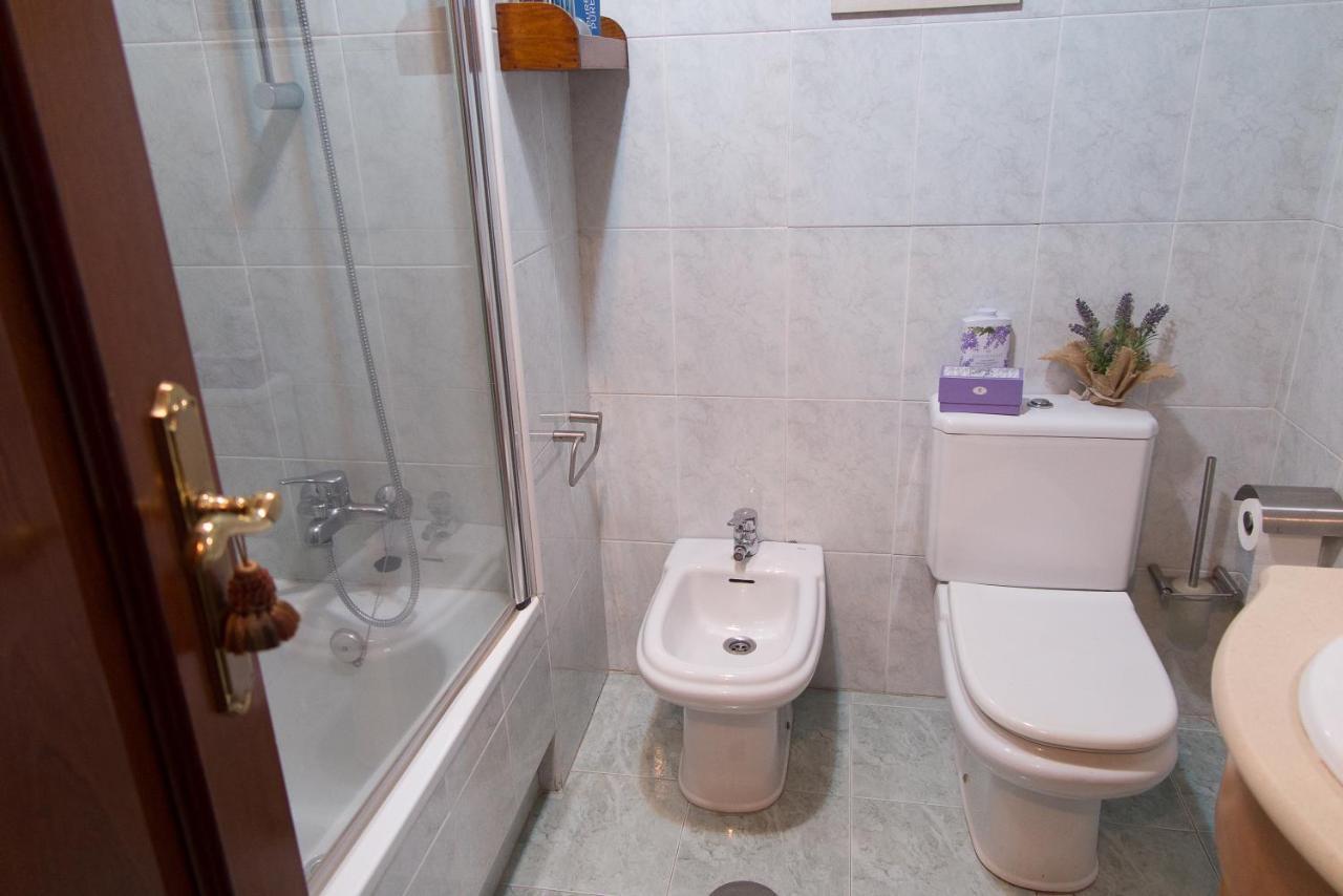 Galiciaguesthome Avenida Vigo 62 ปอนเตเบดรา ภายนอก รูปภาพ
